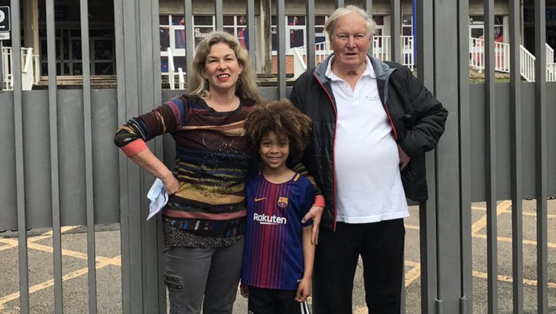 Ταξίδεψαν να δουν τον Νεϊμάρ σε... κεκλεισμένων των θυρών παιχνίδι!