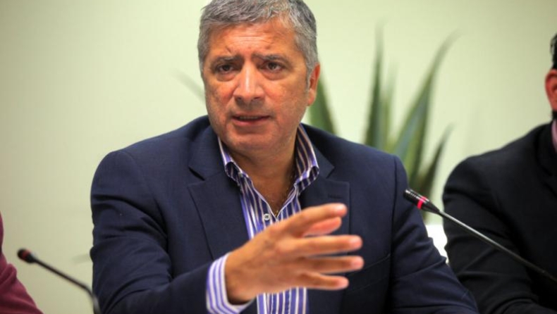 «Αν θέλει η κυβέρνηση τα χρήματα των δήμων, μολών λαβέ»