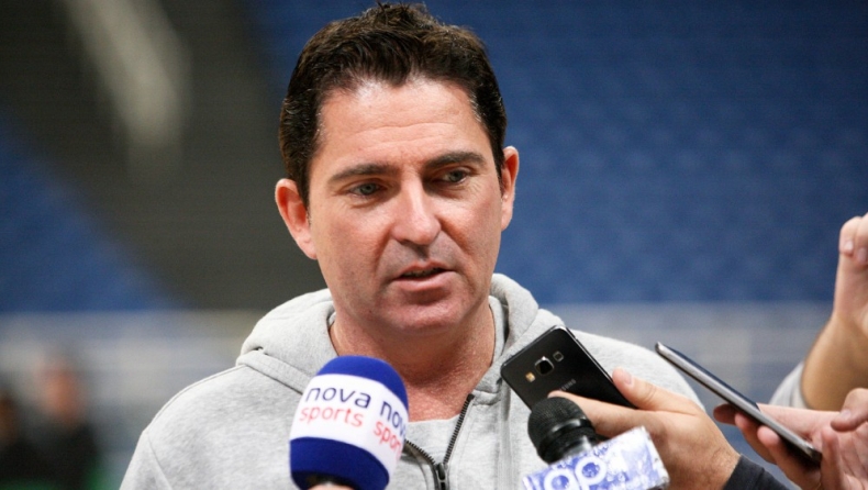 Πασκουάλ: «Δεν έχουμε χρόνο να απολαύσουμε τη νίκη στο ΣΕΦ»