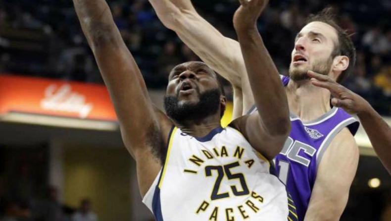 Εντυπωσιακό alley oop κάρφωμα του Κουφού! (vid)