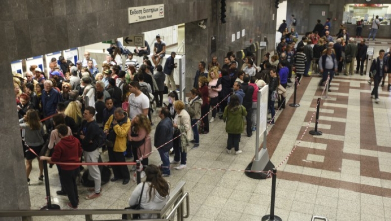 Ο ΟΑΣΑ εξηγεί γιατί ματαιώθηκε η έκδοση καρτών μέσω ίντερνετ