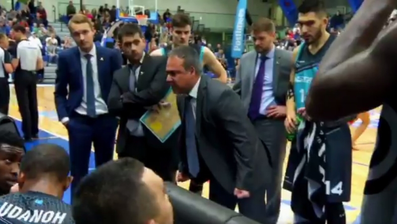 Άστραψε και βρόντηξε ο Φλεβαράκης στο time out! (vid)