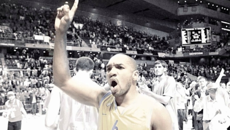 Όταν η ιστορία άλλαξε από τα χέρια του Σαρπ! (vid)