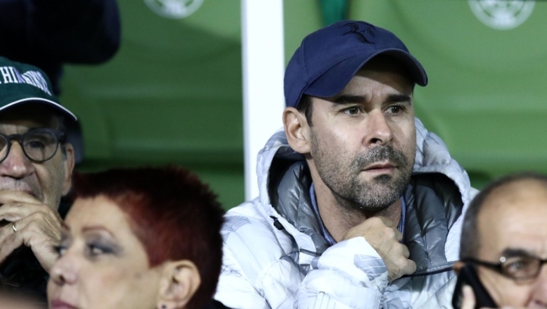 Τσιάρτας: «Την ελληνική σημαία πρέπει να την κρατούν Έλληνες» (pic)