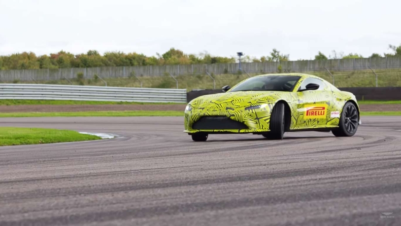 Ο Φερστάπεν «ξεζουμίζει» τη νέα Aston Martin Vantage