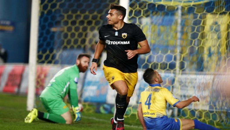 Ευτυχισμένος ο Γιακουμάκης