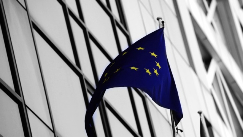 Τα βρετανικά διαβατήρια θα ξαναγίνουν μπλε, μετά το Brexit