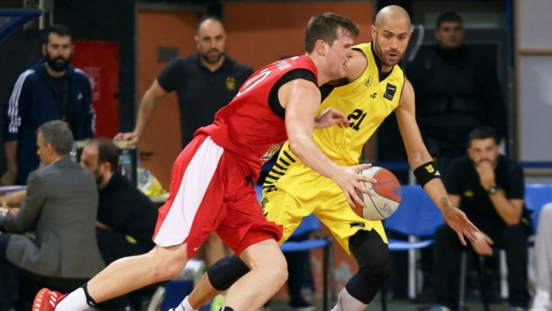 Aγραβάνης: «Σε μια ομάδα θα κάνουν λάθη όλοι»