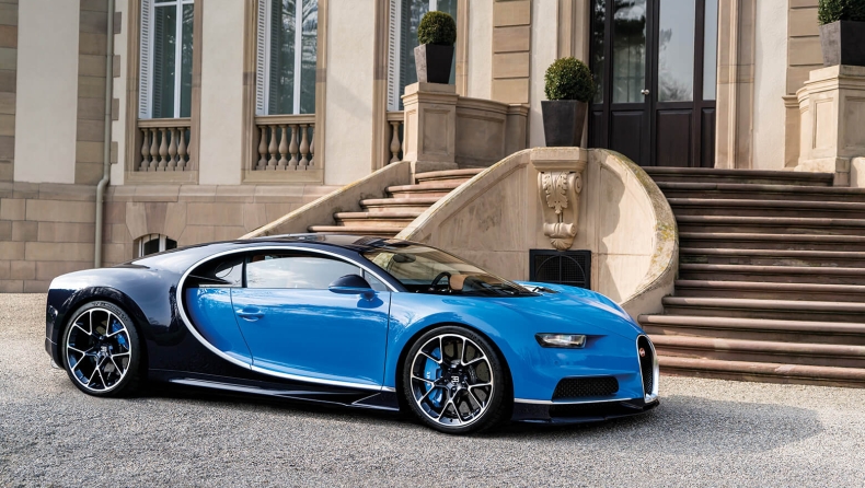 Σε δημοπρασία μια Bugatti Chiron