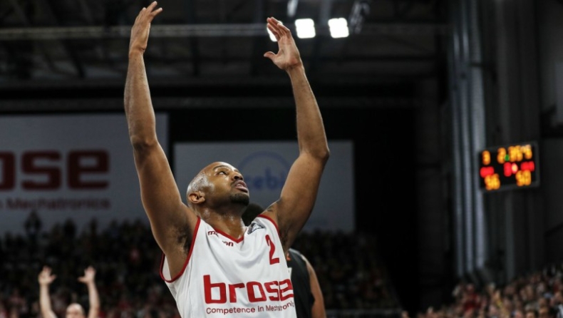 «Τρόμαξε» αλλά νίκησε η Μπάμπεργκ με Χίκμαν