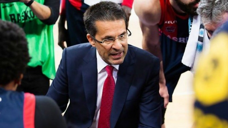 Μαρτίνεθ: «Καλύτερη αμυντική ομάδα της Euroleague ο Ολυμπιακός»