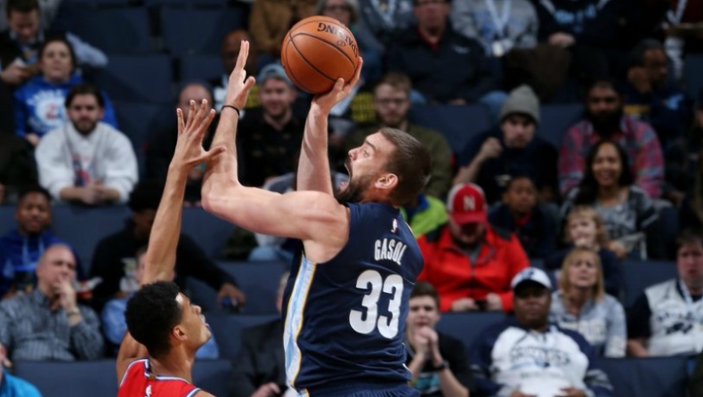 Γκρίζλις - Σίξερς 105-101