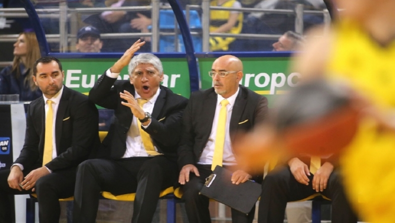 Καμπερίδης: «Να ελέγξουμε τον ρυθμό»