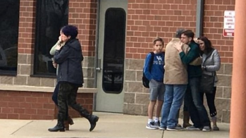 Θύμα bullying και 15 ετών ο δράστης του μακελειού σε σχολείο των ΗΠΑ (pics & vid)