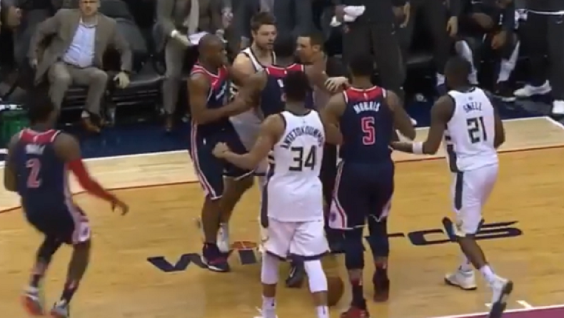 Τσαμπουκάς Ντελαβεντόβα με Μπιλ στο Ουίζαρντς-Μπακς! (vid)