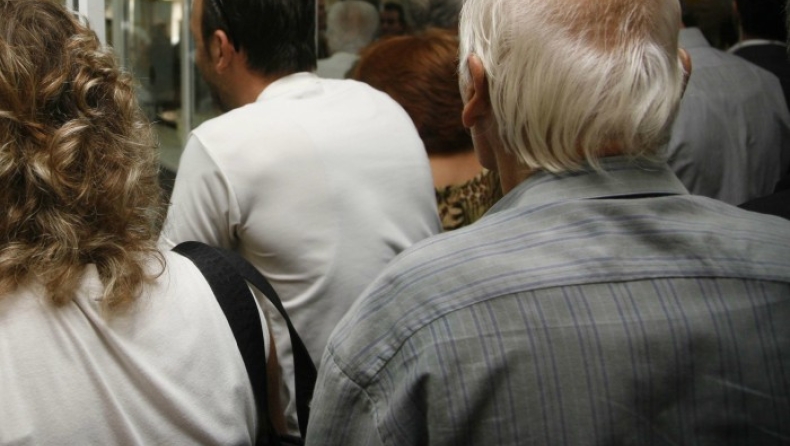 Στη Γαλλία έβαλαν στόχο να συμπληρώνουν όλα τα έγγραφα ηλεκτρονικά