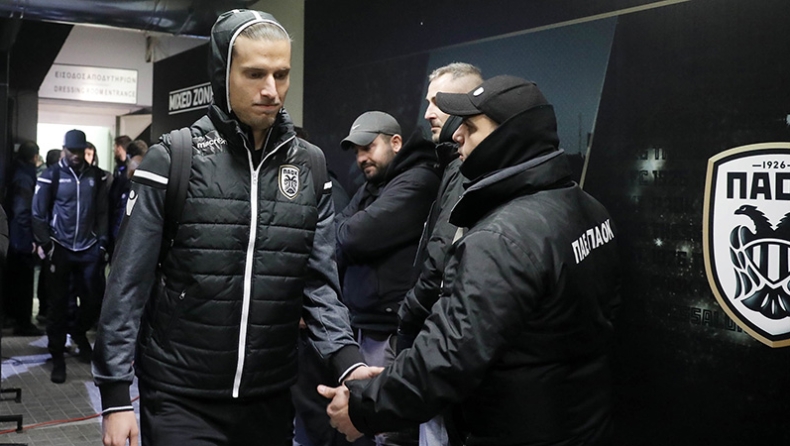 «Στάσου όρθιος. Ζήσε. Πάλεψε…» (pic)