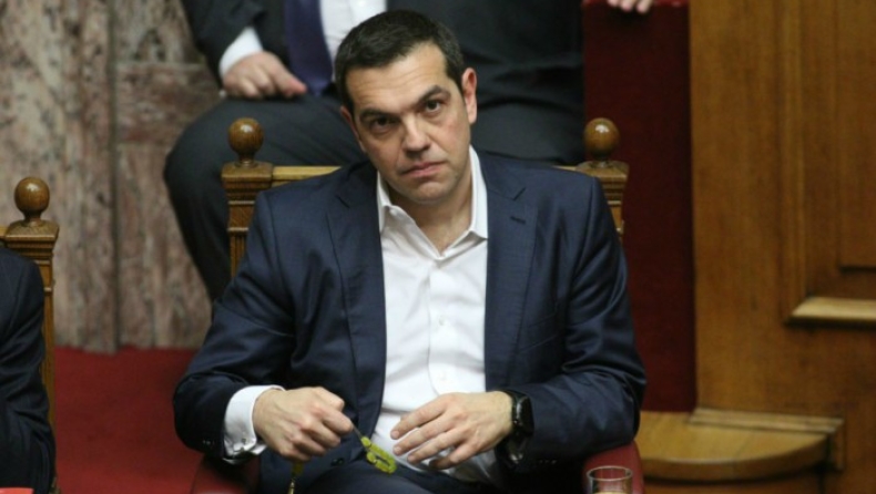 Tο κομπολόι του Τσίπρα και ο μαραθώνιος στη Βουλή σε φωτογραφίες (pics)