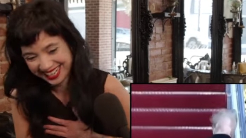 Hair Stylists αντιδρούν στα μαλλιά του Τραμπ! (vids)