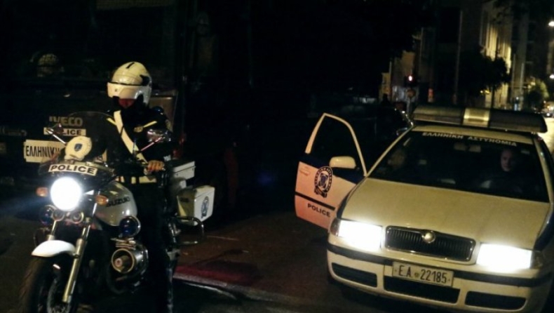 Πυροβολισμοί με νεκρό στην Θηβών