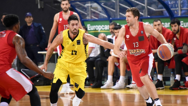 Δεν είναι Γιάννης, είναι Γιαννάκης!