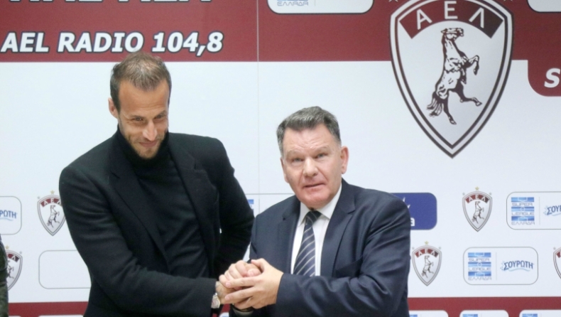 Ο Κούγιας αποθεώνει Μόρα!