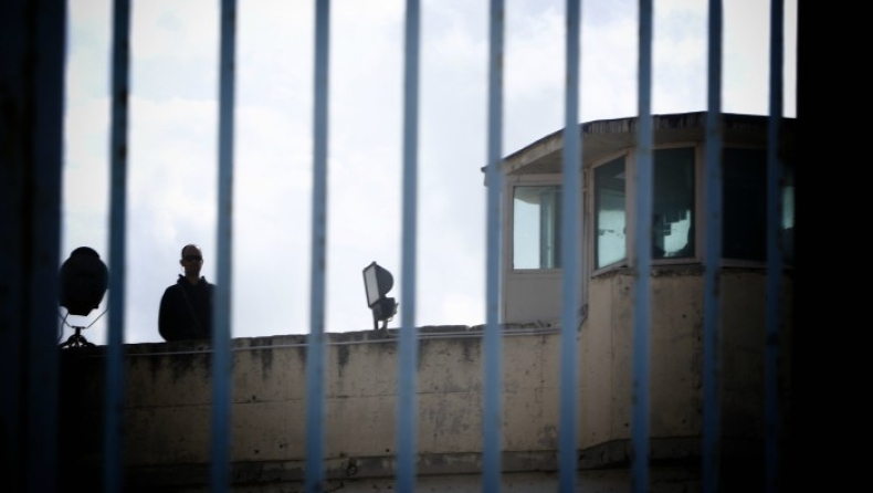 Κορυδαλλός: Κρατούμενοι χτύπησαν με αυτοσχέδιο μαστίγιο σωφρονιστικό υπάλληλο