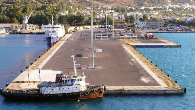 Eντοπίστηκε νεκρός ένας άνδρας μέσα σε καμπίνα πλοίου