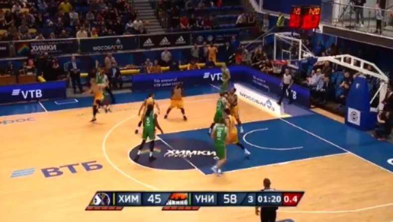 Τρίποντο και φάουλ ο Τζαμάρ Σμιθ (vid)