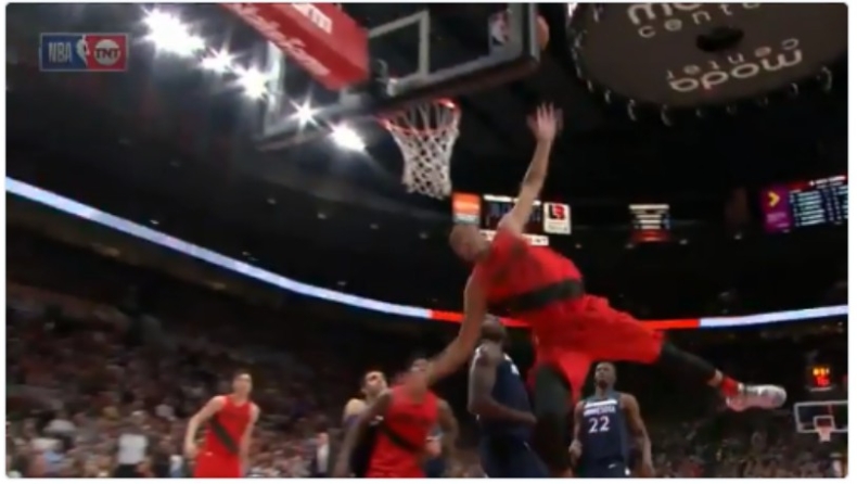 Το απίστευτο circus shot του ΜακΚόλουμ! (pic)