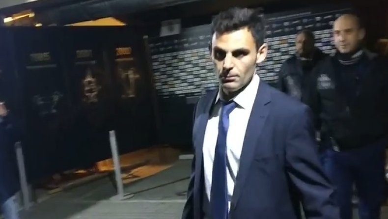 Η αναχώρηση του Κομίνη από την Τούμπα (vid)