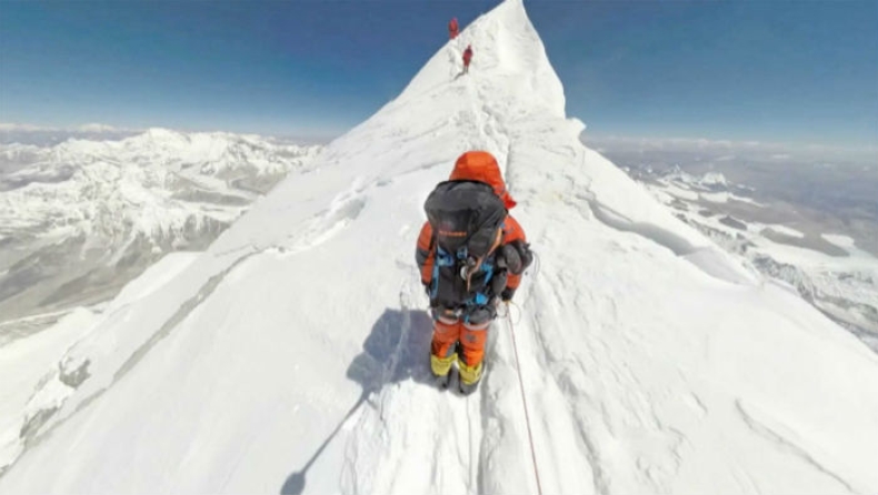 Δύο Ελληνες ξεκινούν για την 3η ψηλότερη κορυφή του κόσμου
