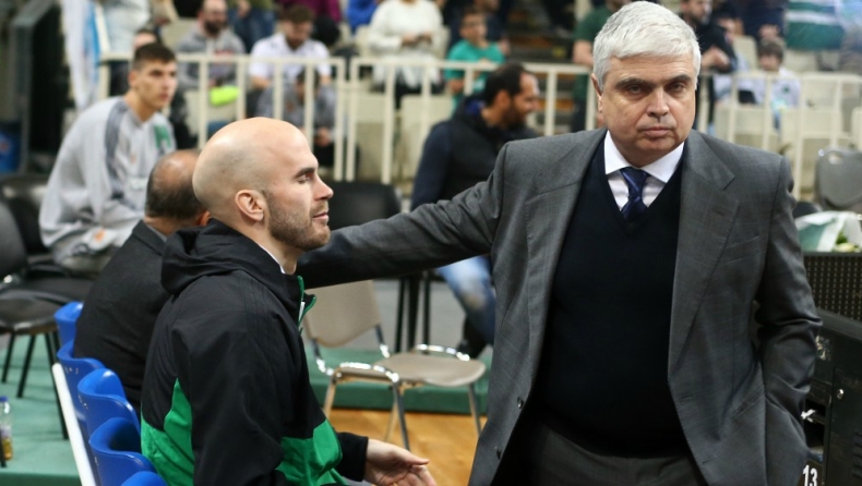 Η EuroLeague απαγόρευσε στον Μάνο Παπαδόπουλο να κάτσει στον πάγκο