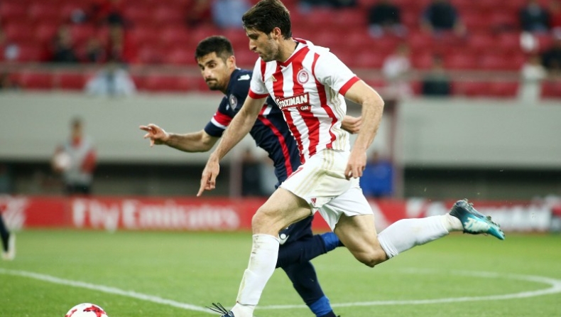 Ο Ολυμπιακός θα συζητήσει για Καρίμ μόνο με πρόταση άνω των 10 εκατ. ευρώ...