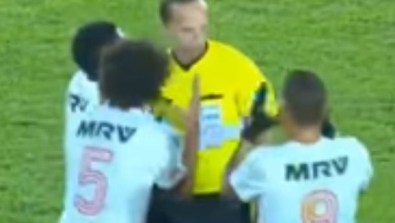 Διαιτητής στο Λιμπερταδόρες σφυρίζει τη λήξη αγώνα στο γκολ της Φλαμένγκο! (vid)