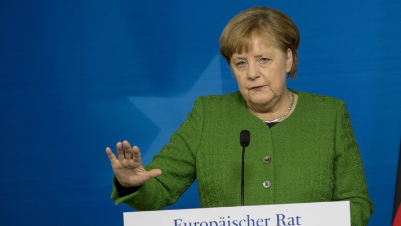 Η συντηρητική πτέρυγα του CDU ζητά από τη Μέρκελ να αποχωρήσει