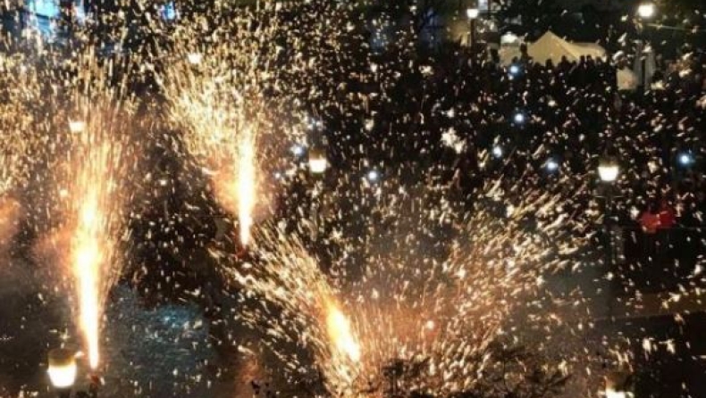 Φαντασμαγορικά και φέτος τα χαλκούνια στο Αγρίνιο (vids)