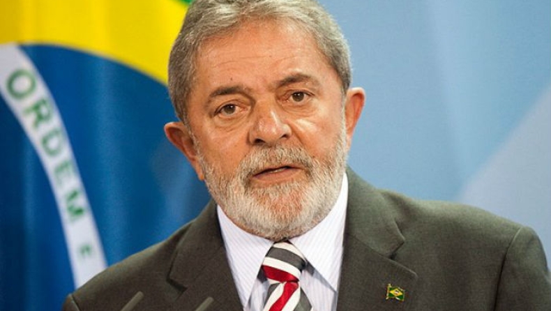 Φαβορί για την προεδρία της Βραζιλίας, ο κρατούμενος Λούλα Ντα Σίλβα