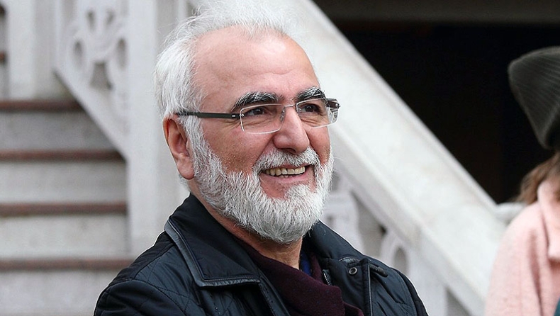 Ερχεται και παίρνει αποφάσεις…