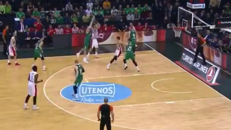 Παπαπέτρου... at the buzzer! (vid)