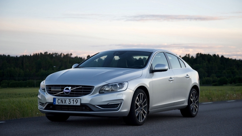 Πιο ελκυστικά από ποτέ τα Volvo S60 και V60