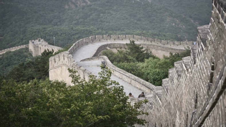 Αρχαιοκάπηλοι προκαλούν καταστροφές στο Σινικό Τείχος