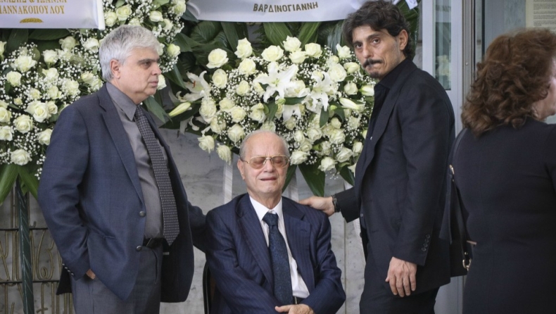 Έγινε η κηδεία του Κώστα Γιαννακόπουλου (pics)