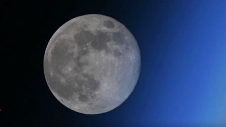 Κοσμοναύτης κατέγραψε τη στιγμή που «εξαφανίζεται» η Σελήνη (vid)