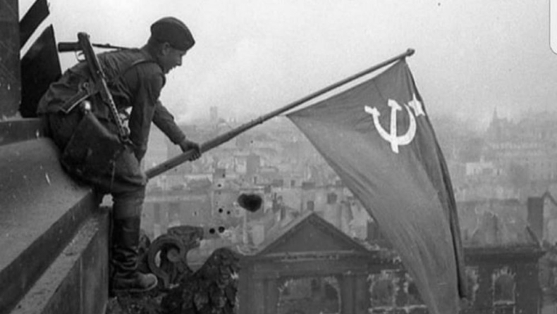 Ο Σβεντ θυμήθηκε την αντιφασιστική νίκη των λαών (pic)