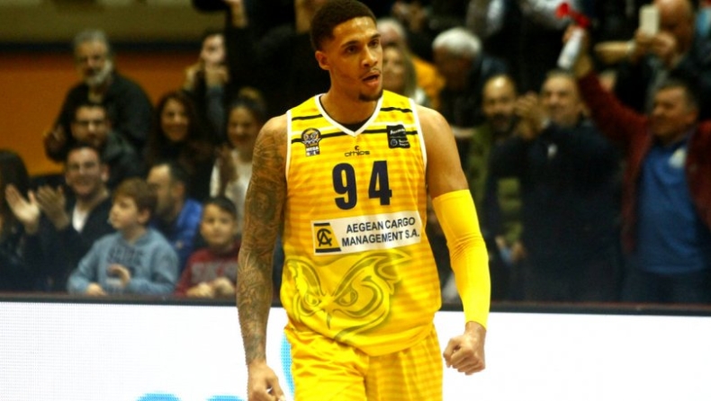 «Στο... ραντάρ της Παρτιζάν ο Μουρ»