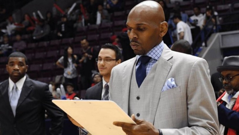 Στο προπονητικό τιμ των Γκρίζλις οι Στάκχαουζ και Βαν Έξελ