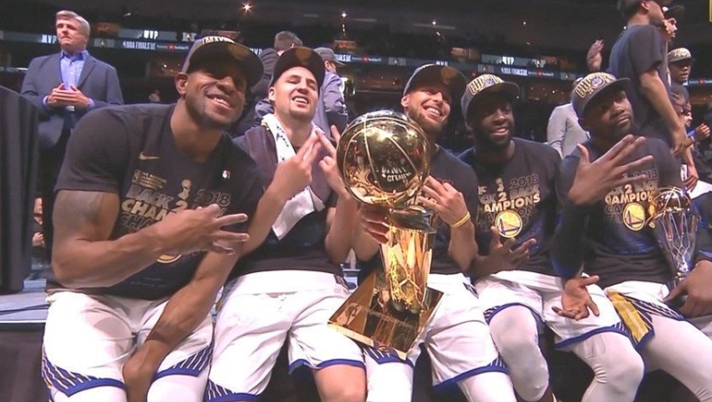 Η... χαλαρή απονομή στους Ουόριορς (vid)