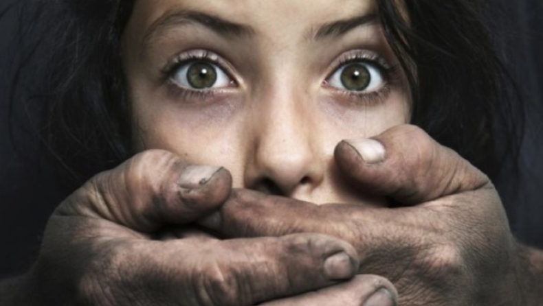 Η σεξουαλική κακοποίηση παιδιών στην Ελλάδα (vid)