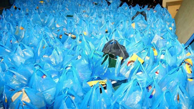Μείωση - «μαμούθ» της τάξης του 75% στον αριθμού των πλαστικών σακούλων στην Ελλάδα